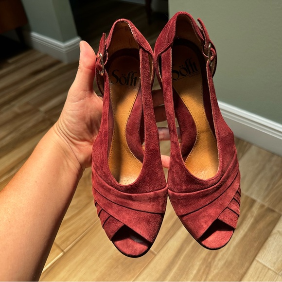Vintage Sofft Women’s Burgundy Suede Open Peep Toe Heels Sandals Size 6.5 Pumps - Picture 10 of 11